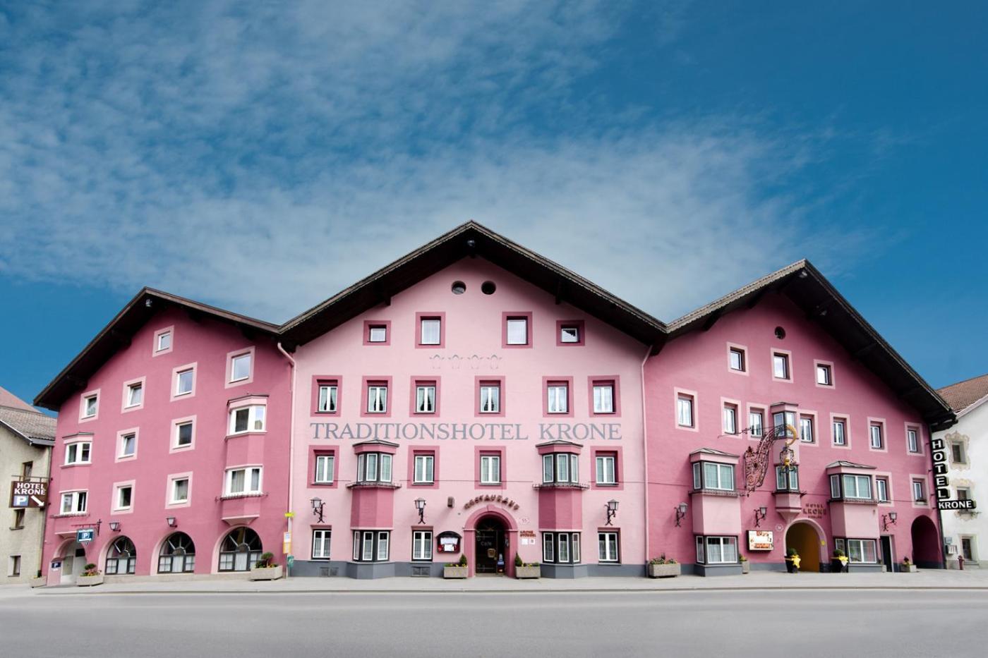 Hotel Krone Matrei am Brenner Eksteriør bilde