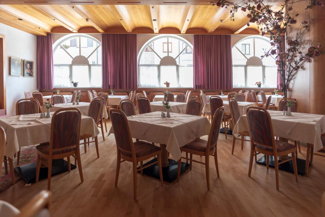 Hotel Krone Matrei am Brenner Eksteriør bilde